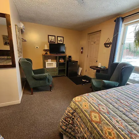 Dwight Village Motel Exterior photo