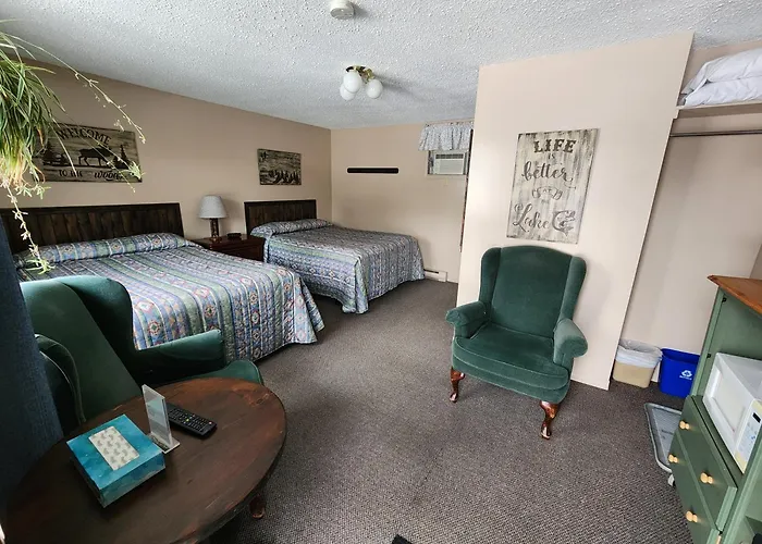Dwight Village Motel