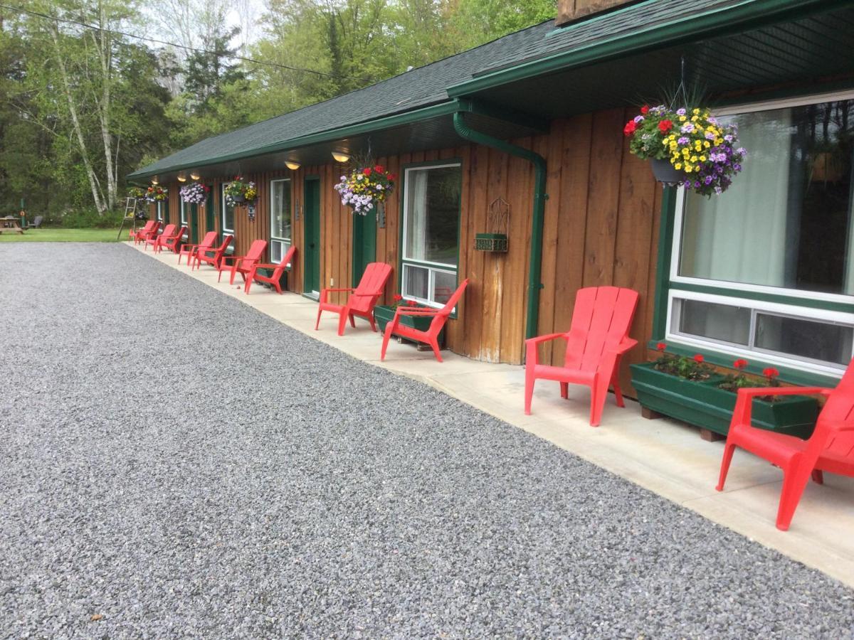 Motel Village