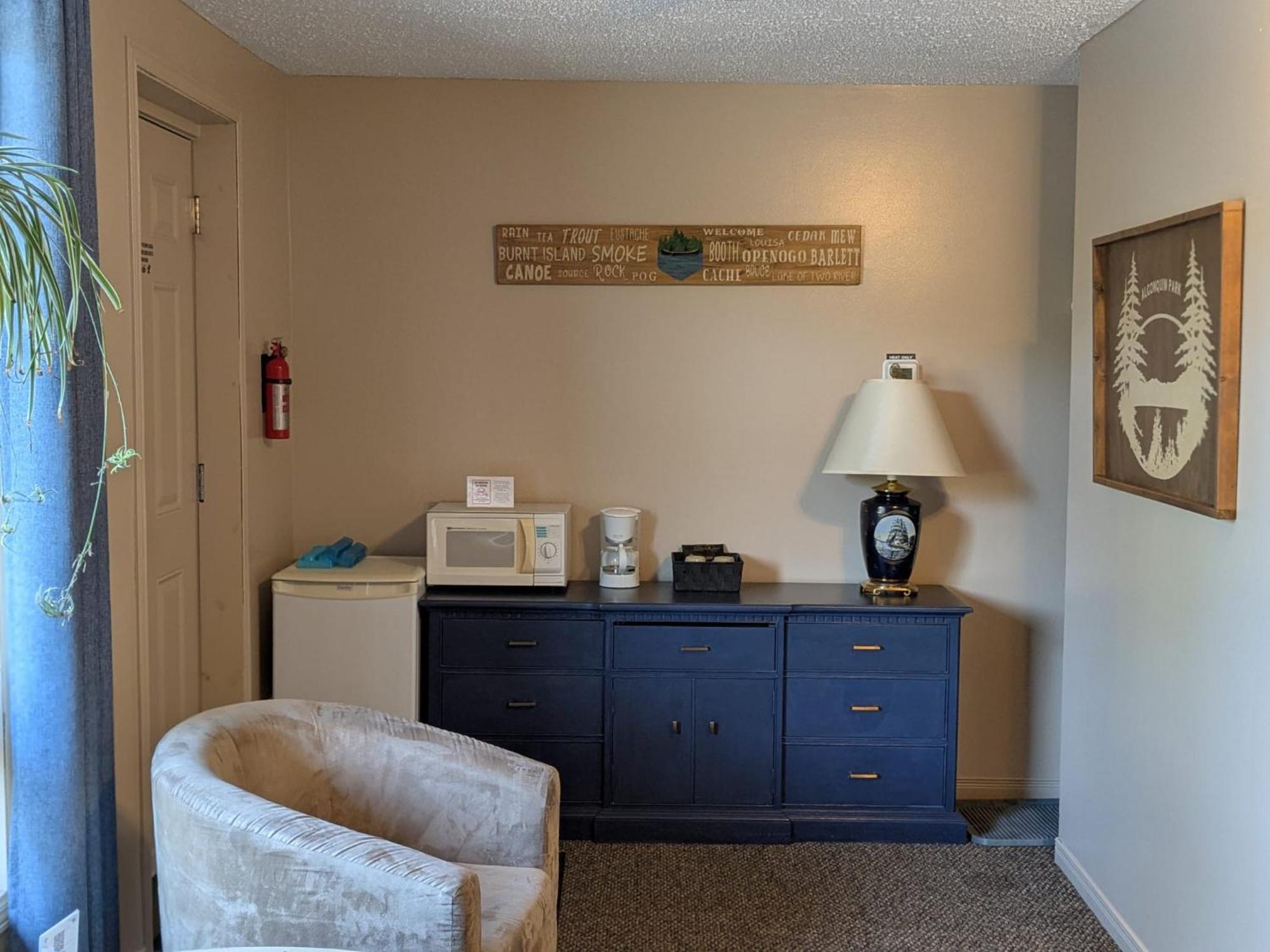 Village Motel Dwight