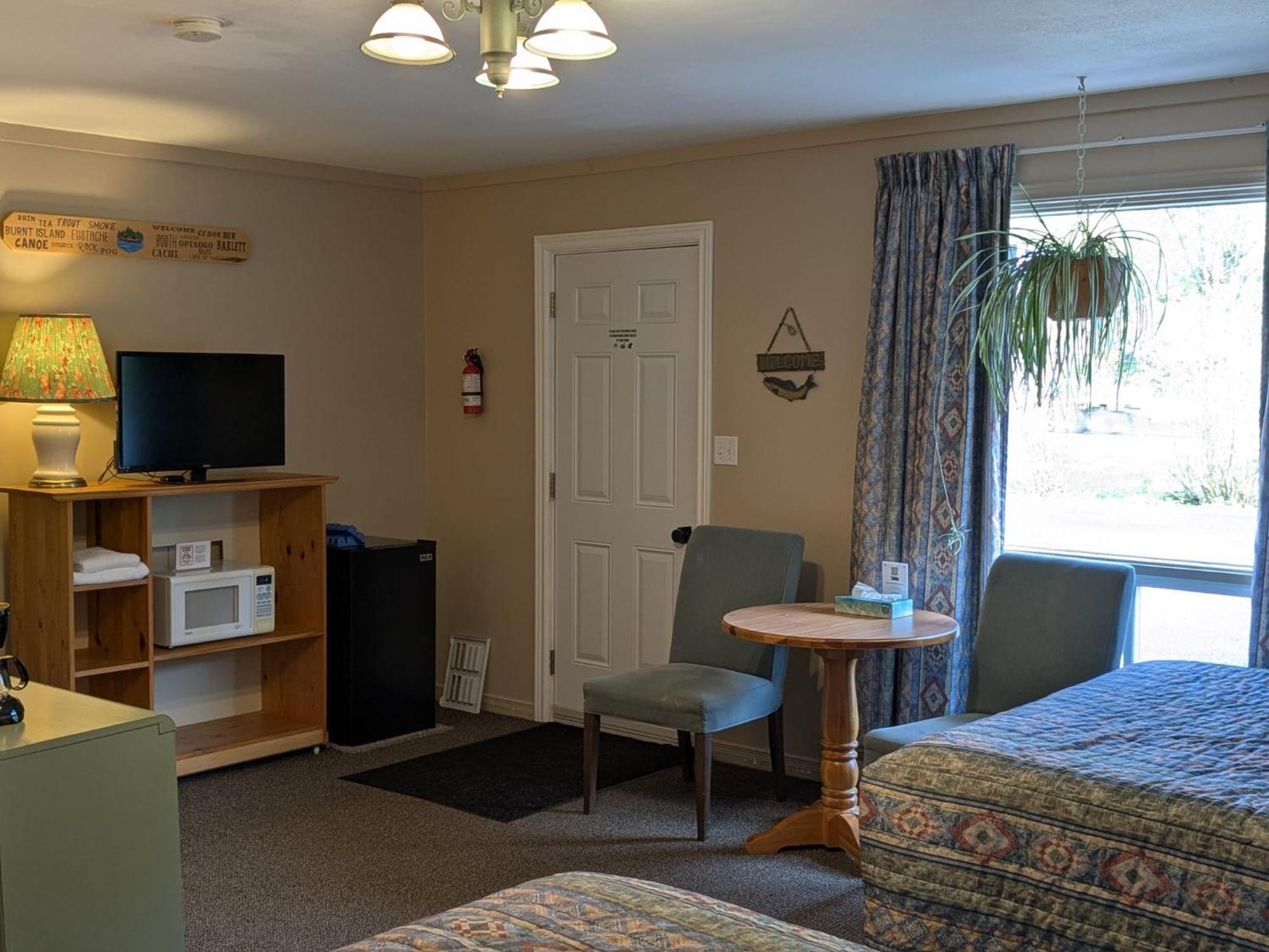 Village Motel Dwight