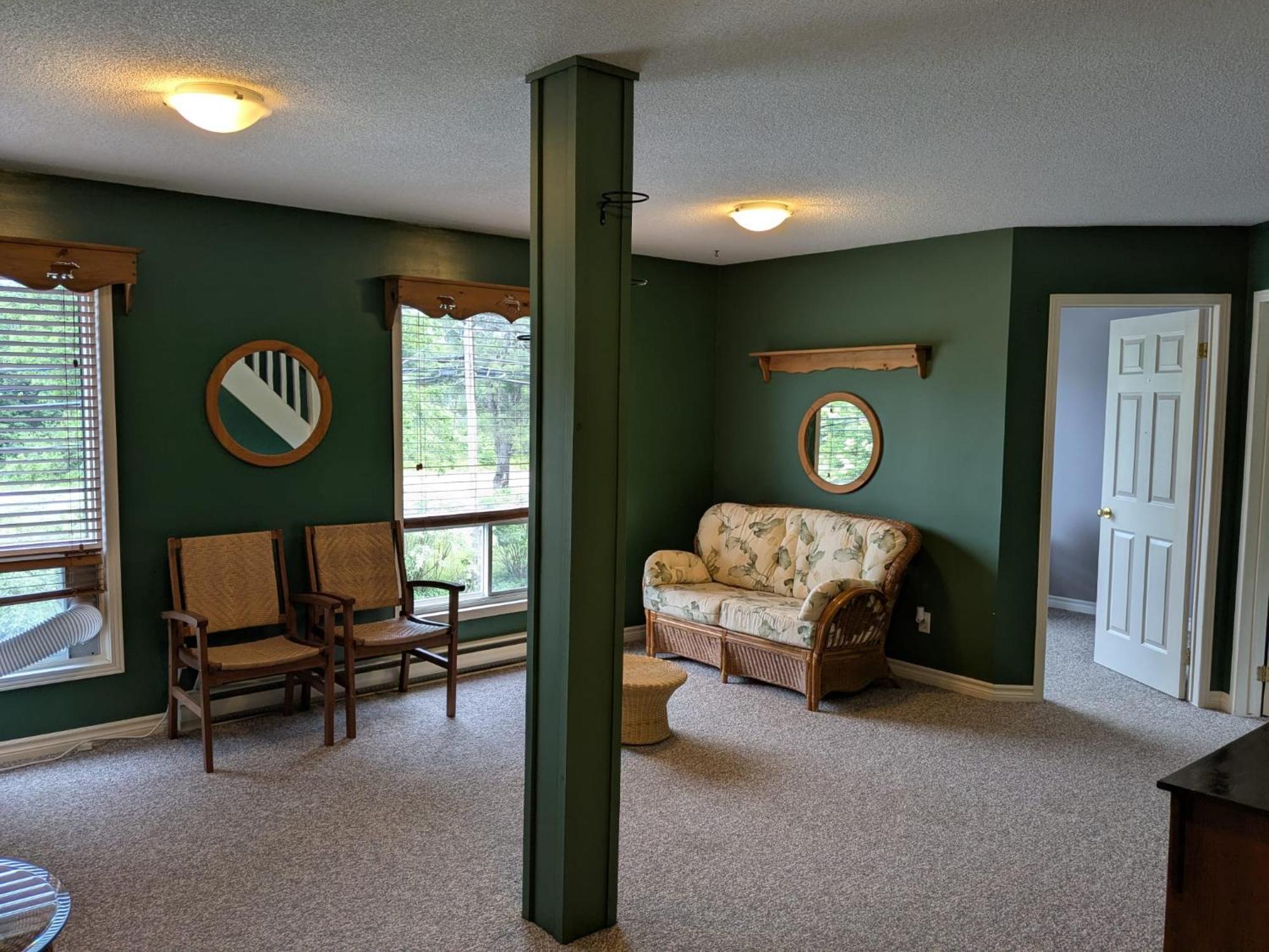 Village Motel Dwight